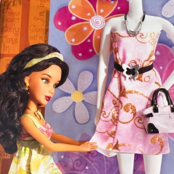 Liv ALEXIS School's Out Doll w/ Hairbrush & Changeable Wig - Picture 10 of 12